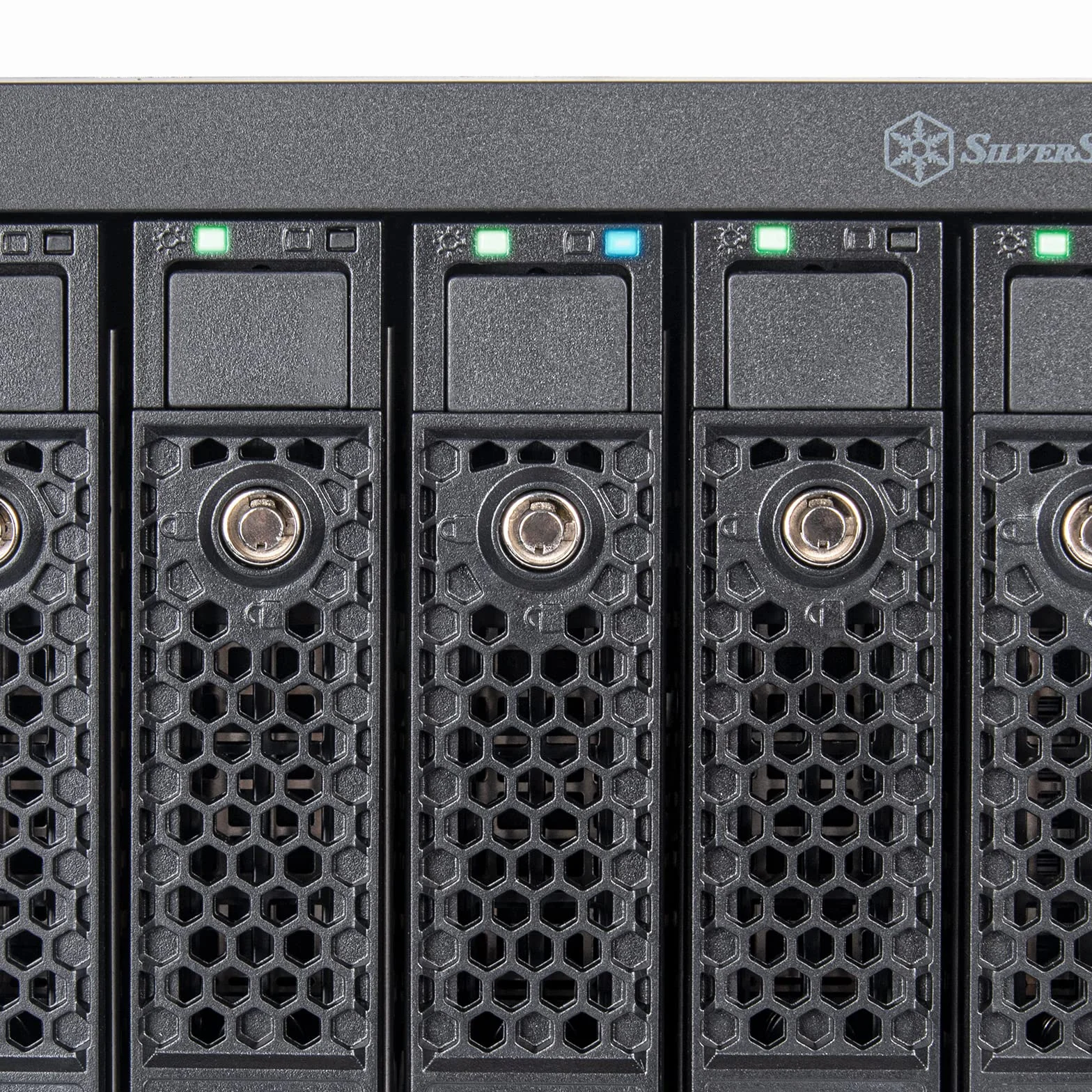 SilverStone SST-FS305-E Hot-Swap 3x 5,25 cala do 5x 3,5 cala HDD