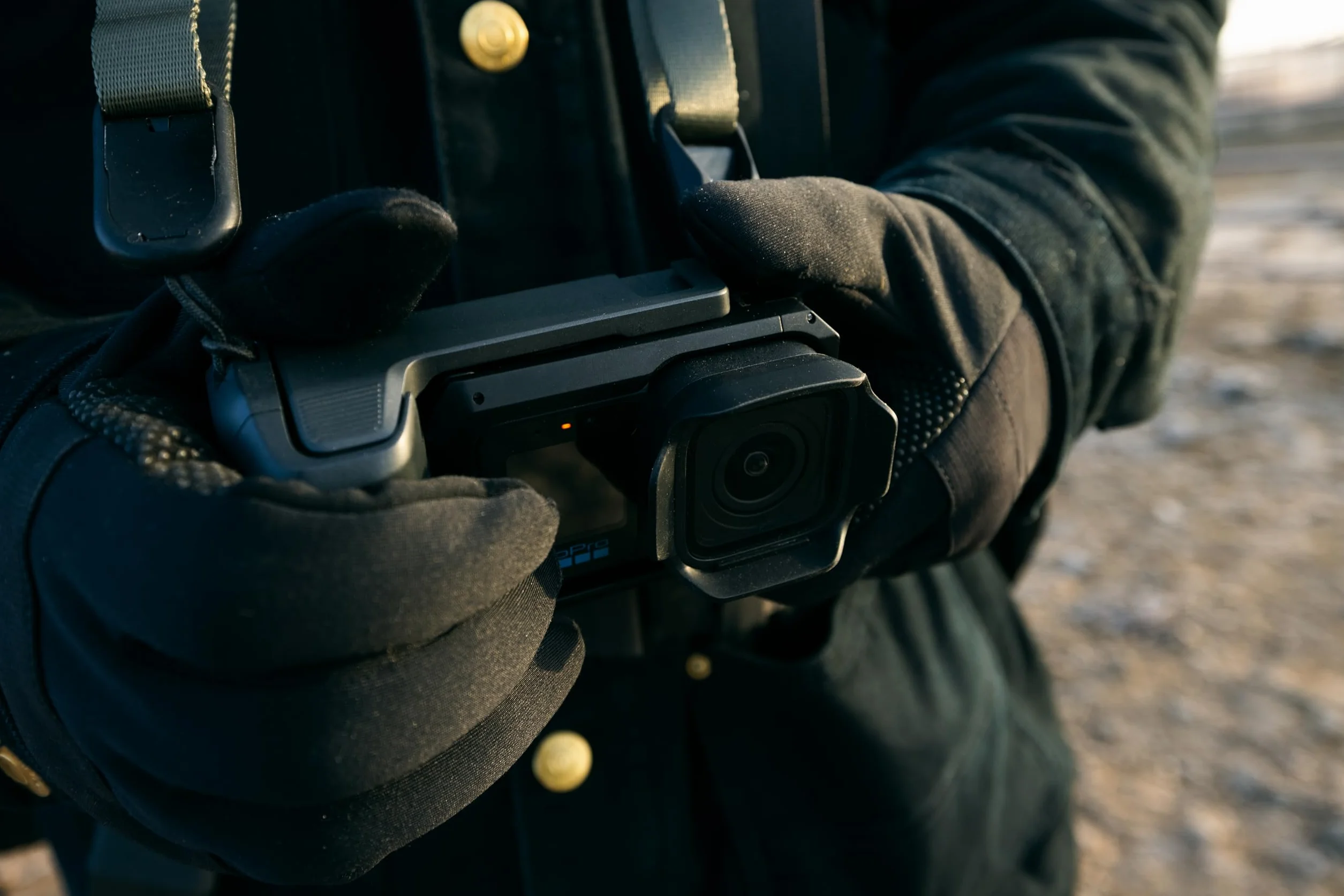 GoPro MISSION 1 PRO Grip Edition – kamera, uchwyt Point-and-Shoot, akumulator Enduro 2, etui, osłona obiektywu