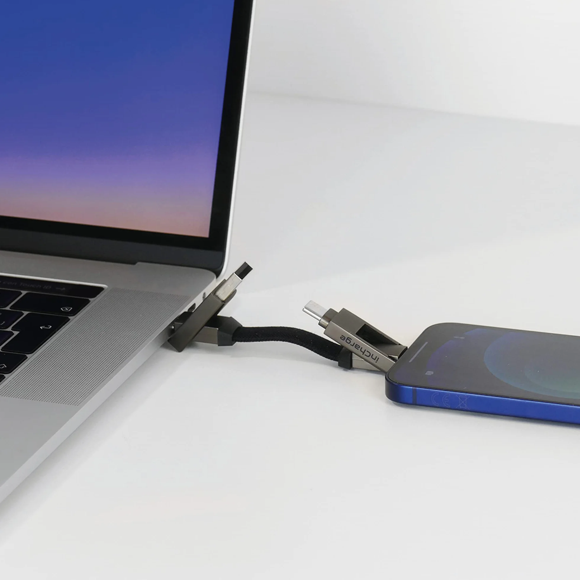 Rolling Square inCharge 6 - brelok z kablem USB typu c, uniwersalny kabel komórkowy, dla mężczyzn, uniwersalna ładowarka do telefonu komórkowego 6 w 1, gadżet techniczny, szary, kabel Lightning 15W