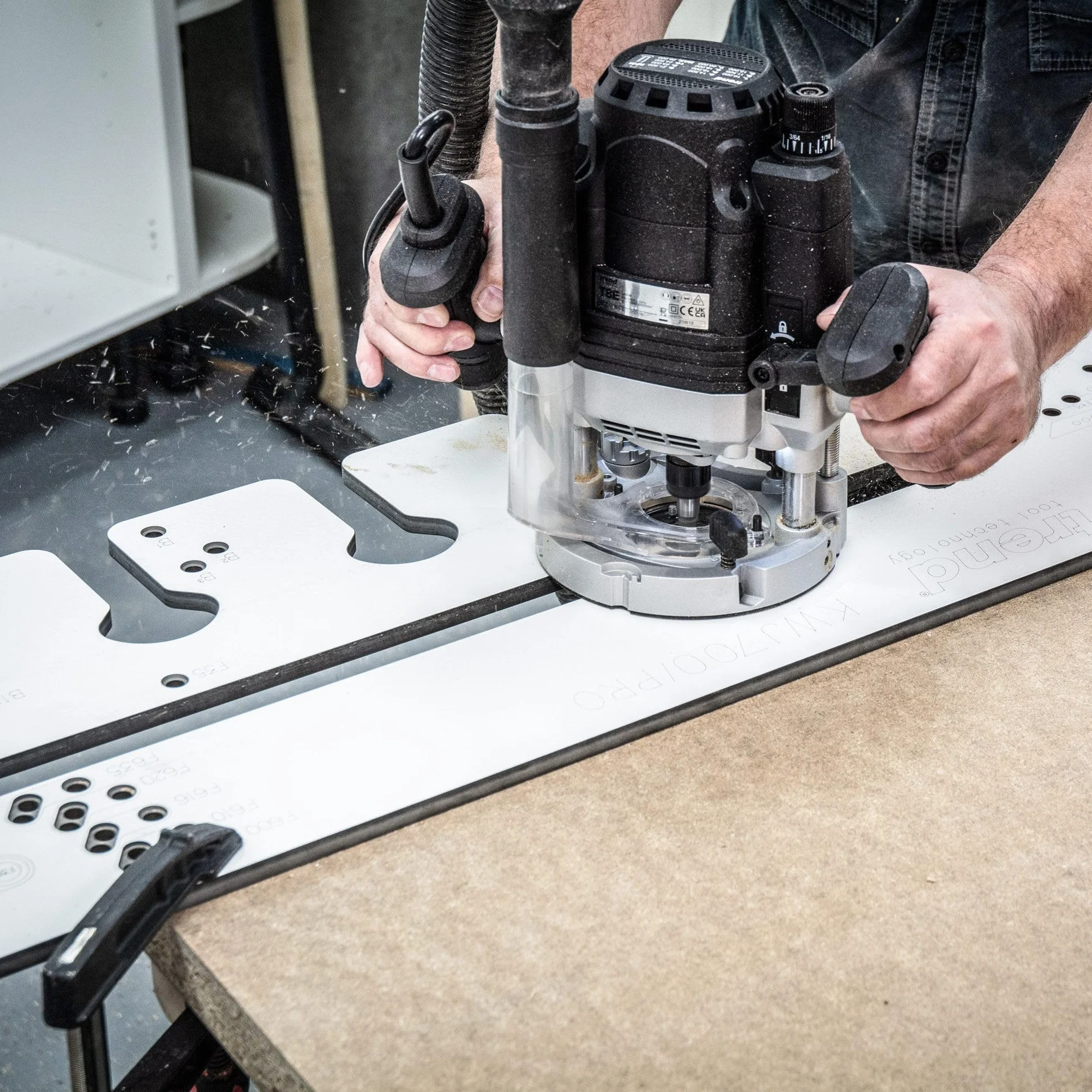 Trend Professional Szablon do Blatów Kuchennych z Wielu Materiałów do Połączeń na Zakładkę, Do Blatów do 700mm, Technologia Wyrównania Krawędzi Przedniej, KWJ700/PRO