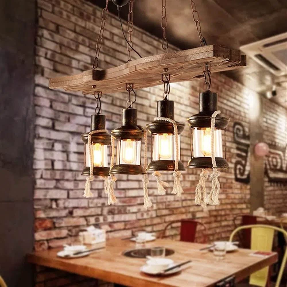 Lampa wisząca ze szkła z 4 jasnymi drewnami