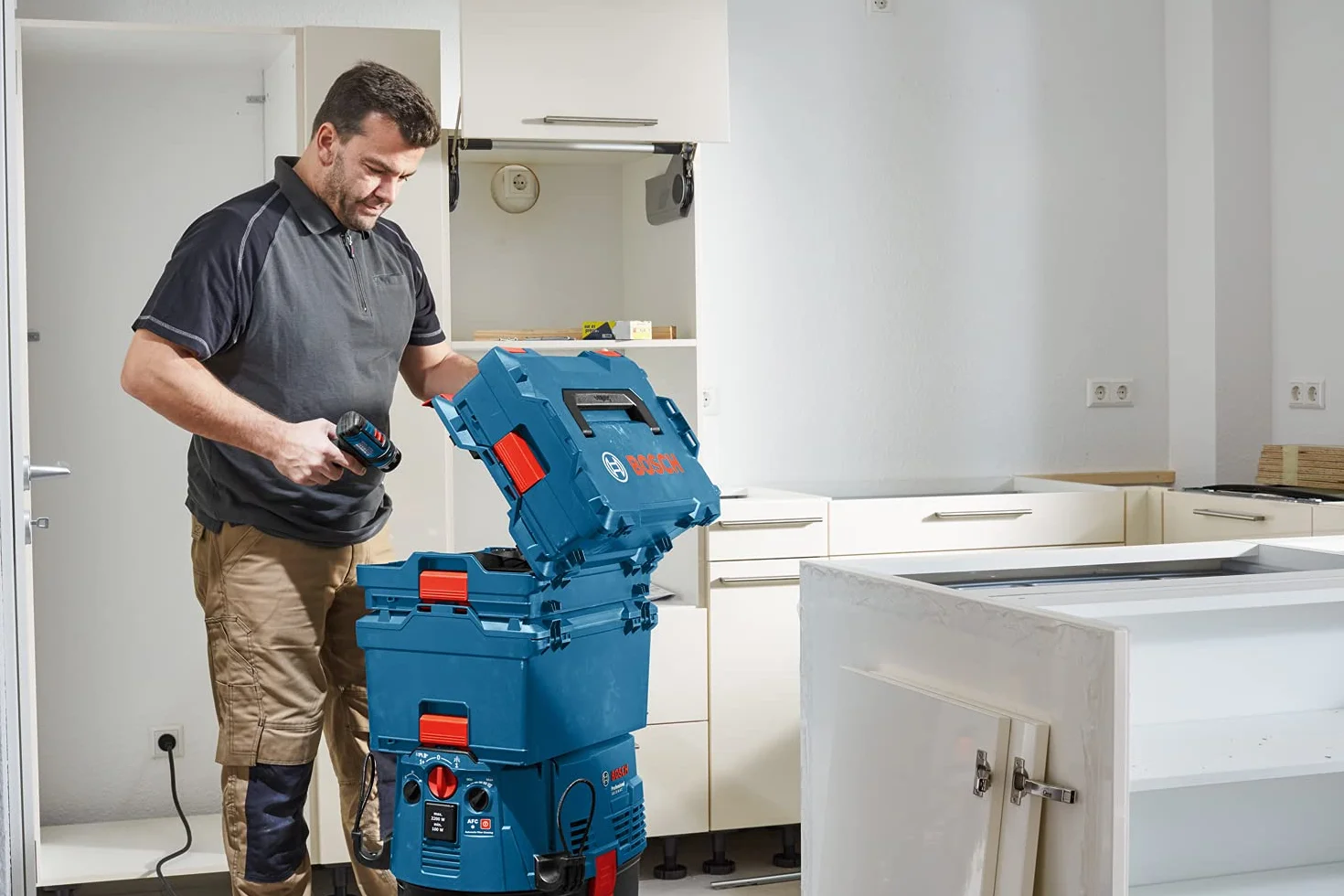 Bosch Professional L-BOXX 162 (nośność do 100 kg, ładowność do 25 kg, wytrzymałość na rozciąganie 50 kg)