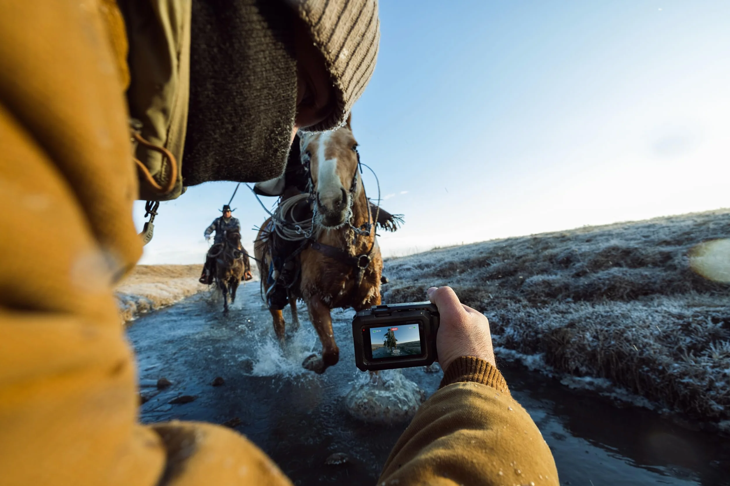 GoPro MISSION 1 PRO Grip Edition – kamera, uchwyt Point-and-Shoot, akumulator Enduro 2, etui, osłona obiektywu