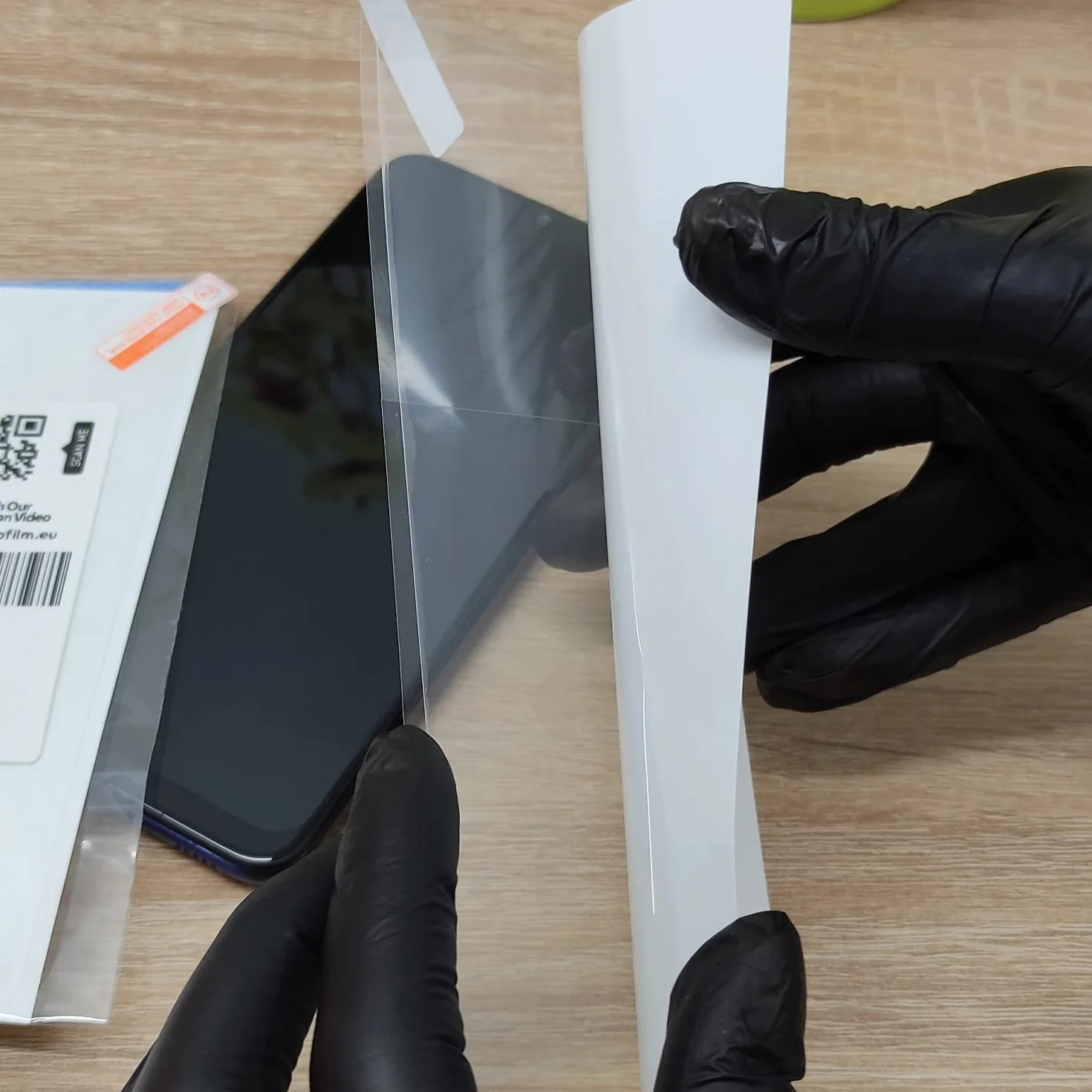 apgo MATTE Hydrogel Screen Protector for TomTom GO PROFESSIONAL 6250, folia hydrożelowa z warstwą pozycjonującą