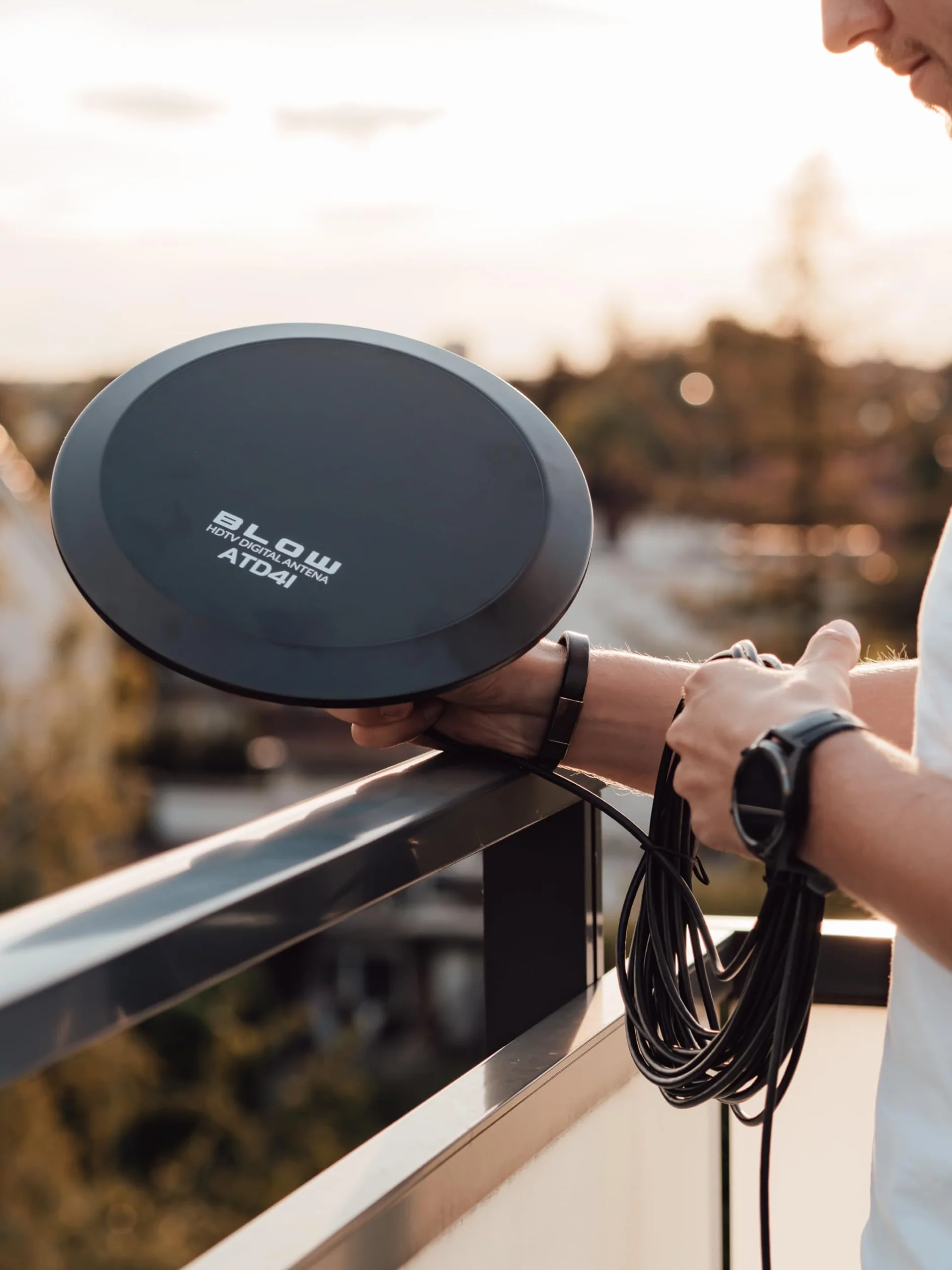 Antena aktywna dookólna 360 DVB-T TV 4K DAB MUX-8