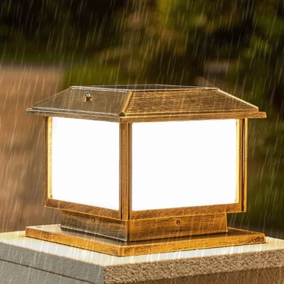 Nowoczesne lampy solarne na słupki, odporne na deszcz, oświetlenie na słupki ogrodzeniowe z akrylowym kloszem, do ogrodu i na patio(Brass,X-Large)