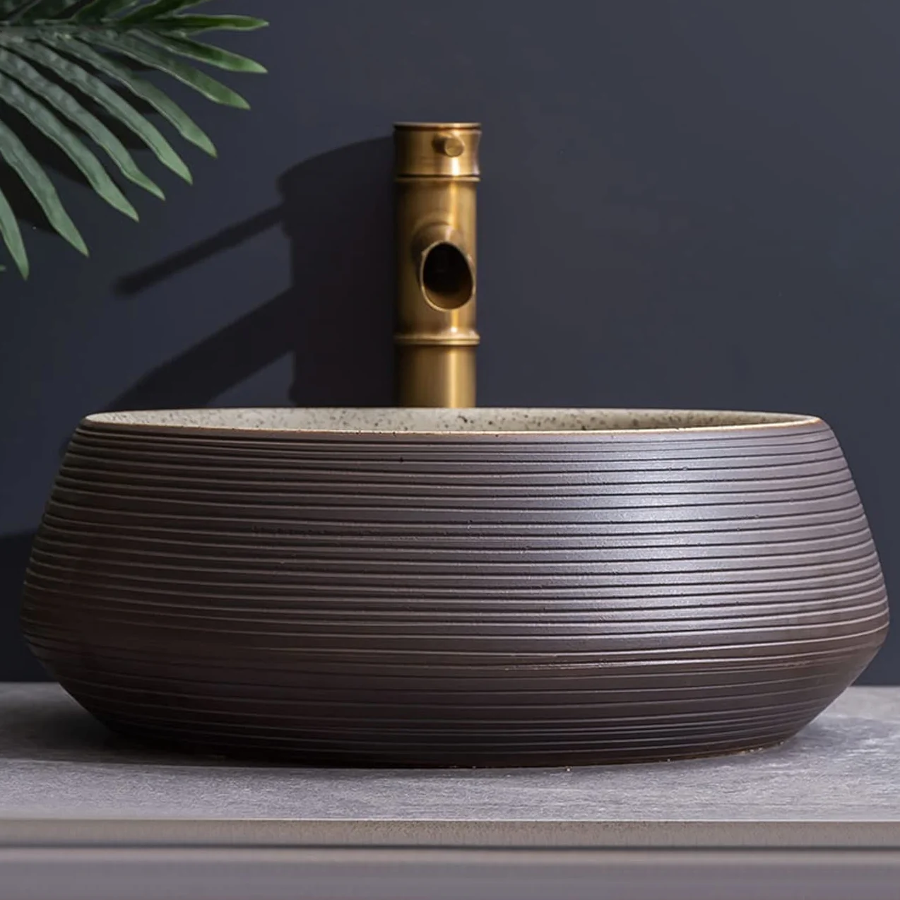 Okrągła Umywalka Nablatowa, Minimalistyczna Porcelanowa Umywalka Łazienkowa Nablatowa, Ceramiczna Umywalka Z Baterią W Kształcie Bambusa, O Teksturze Linii