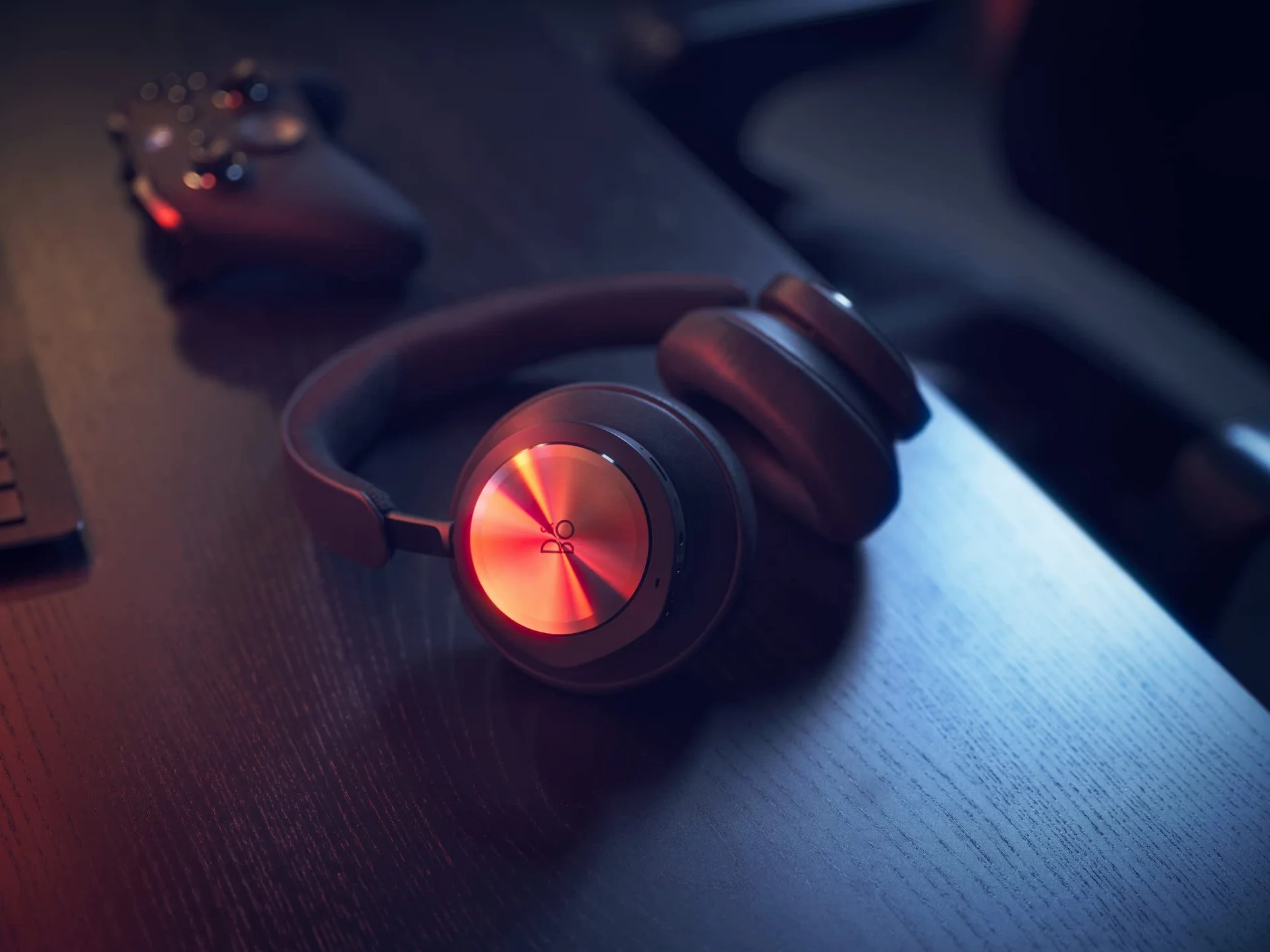 Bang & Olufsen Beoplay Portal – Wygodne bezprzewodowe słuchawki do gier z redukcją szumów na Xbox Series X|S, Xbox One, Black Anthracite