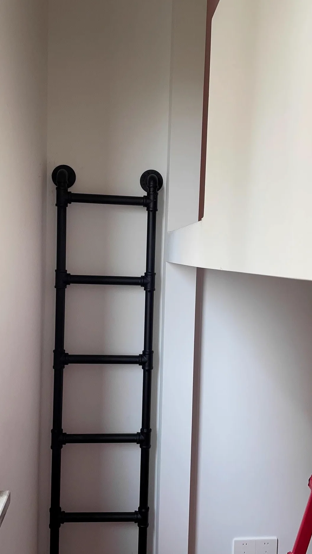 Schody wyjściowe z czarnego kutego żelaza do łóżka wysokie 100 cm/39 cali, obciążenie 150 kg, schody wydechowe do piwnicy, zastosowanie na poddaszu i łóżkach piętrowych, w zestawie AC
