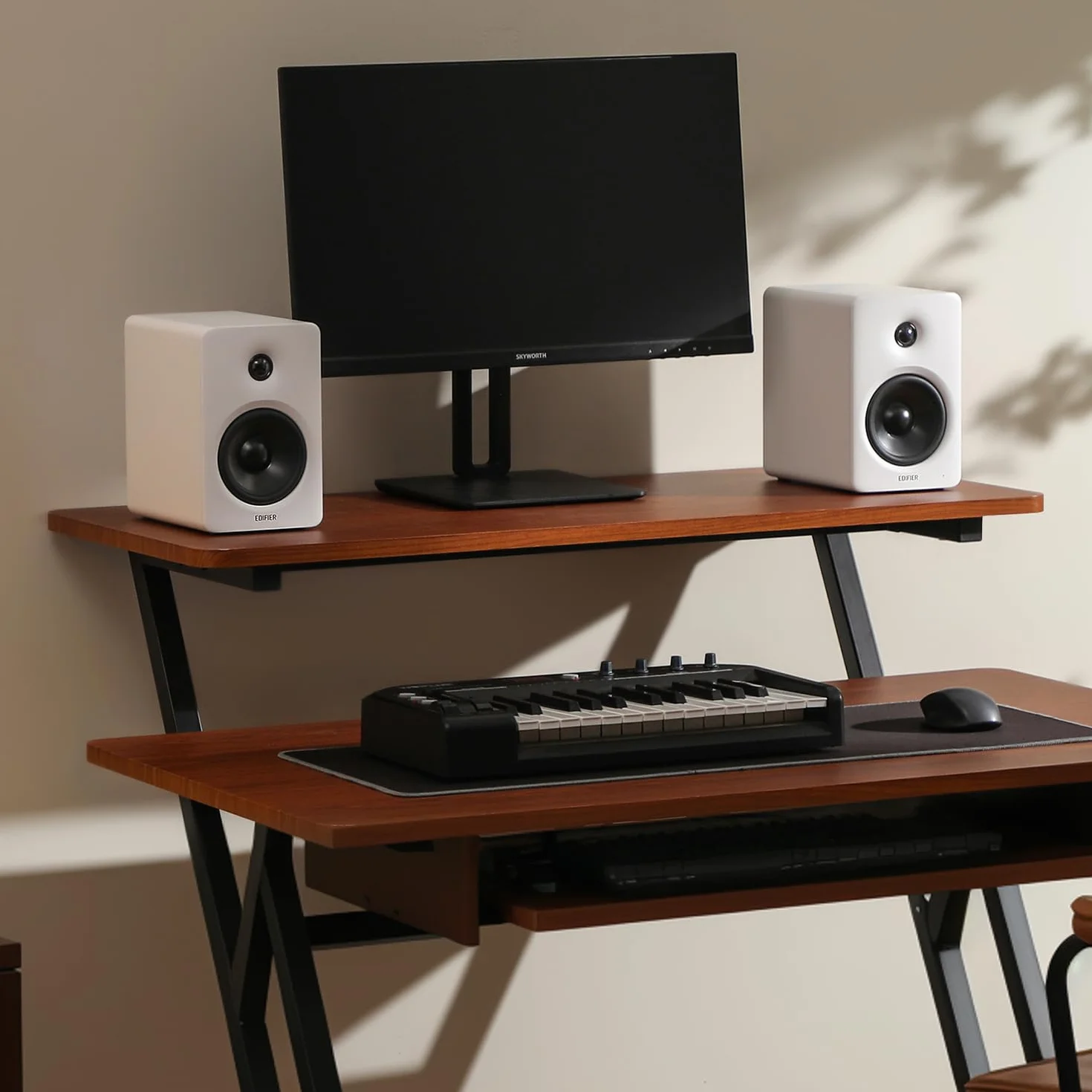 Edifier M90 Głośniki Półkowe 100W RMS Hi-Res Audio LDAC Bluetooth 6.0 HDMI eARC USB-C AUX SUB OUT Biały