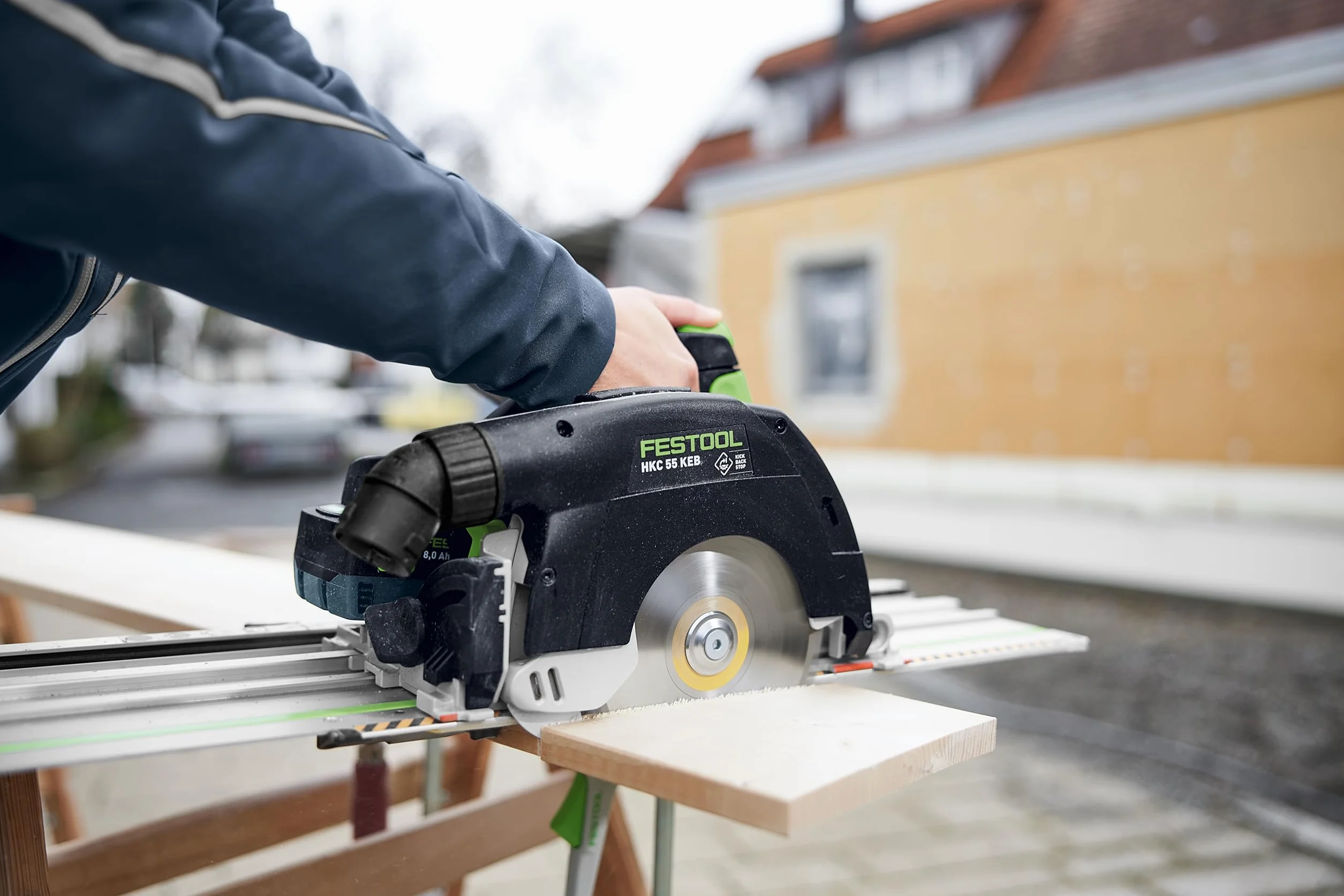 Festool Akumulatorowa ręczna piła tarczowa HKC 55 KEB-Basic-FSK 420 – wydajna piła tarczowa 18 V, mobilne piłowanie, precyzyjne cięcie, KickbackStop