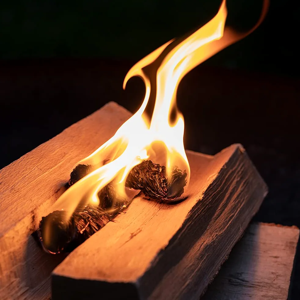 Drewno opałowe, bukowe drewno kominkowe, 33 cm, do pieców i kominków, pieców kominkowych, grilla, palenisk, kłody bukowego drewna opałowego Flameup, ilość: 25 kg