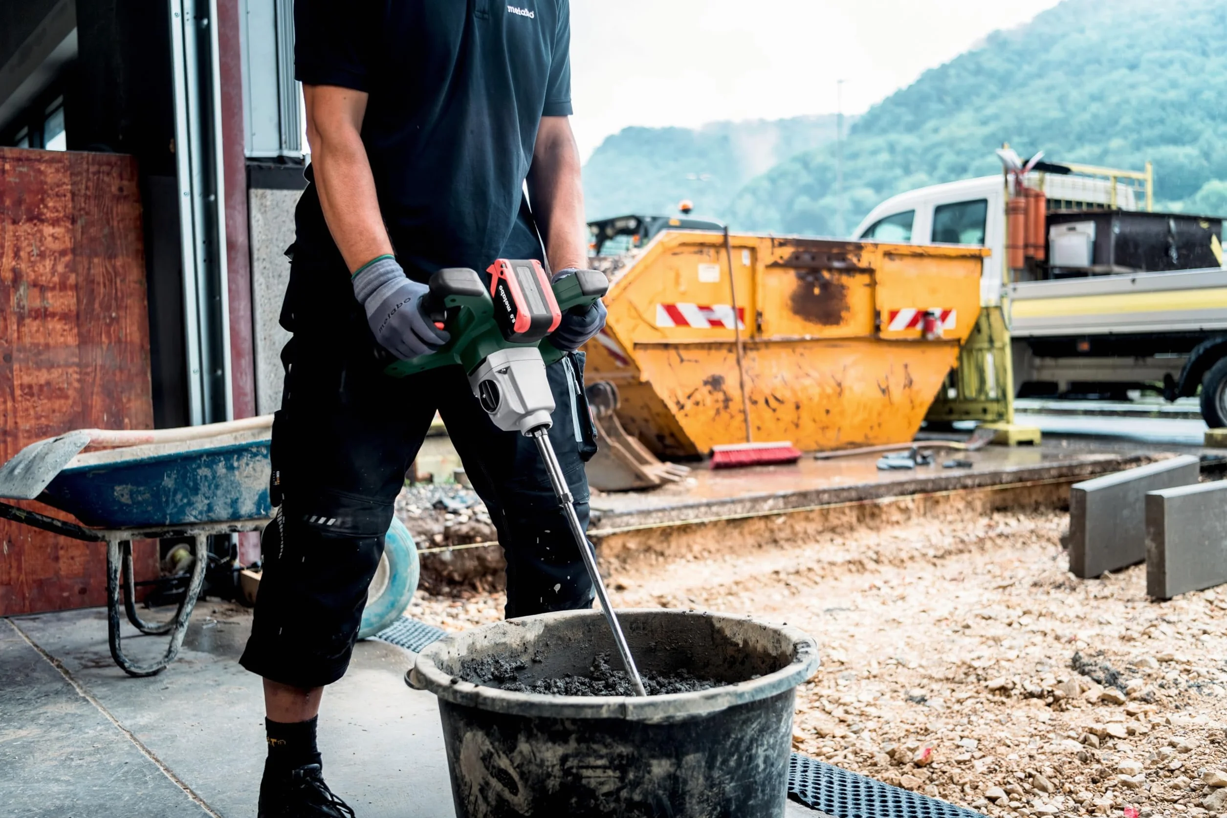 metabo Mieszadło akumulatorowe RW 18 LTX BL 140-2 - 18 V, silnik bezszczotkowy, 2-biegowa przekładnia, pojemność 50 l, SafetyStop, szybkie zatrzymanie, ergonomiczne uchwyty, VTC-Elektronika