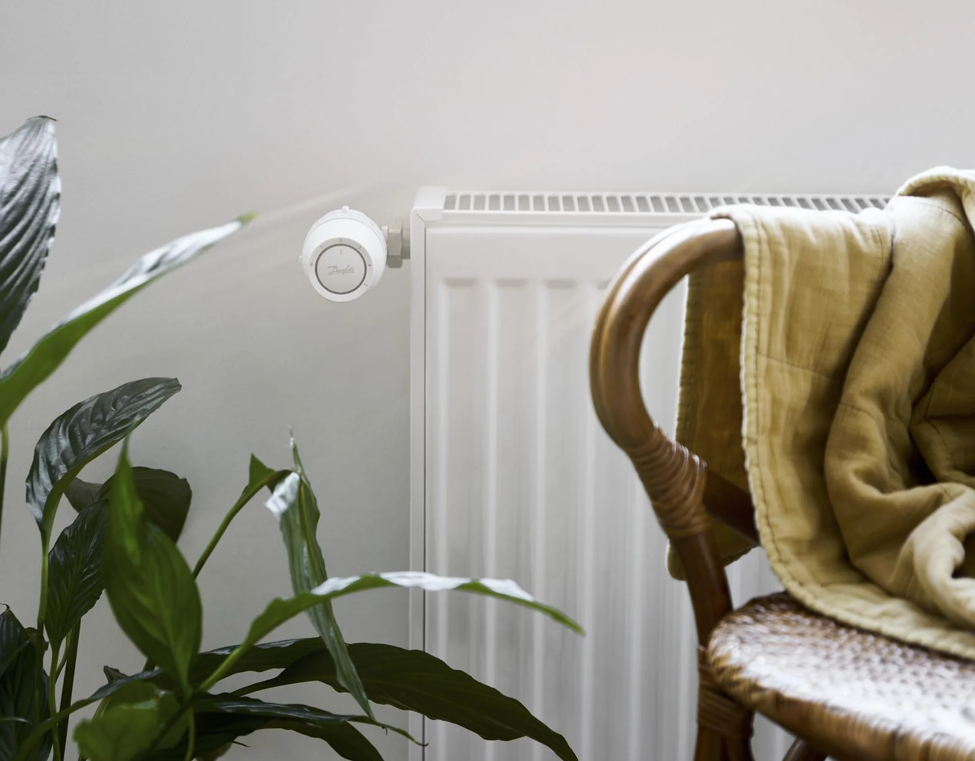 Danfoss Redia RA Click, termostatyczny zawór chłodnicy z mieszkiem termostatycznym wypełnionym cieczą i wbudowanym czujnikiem