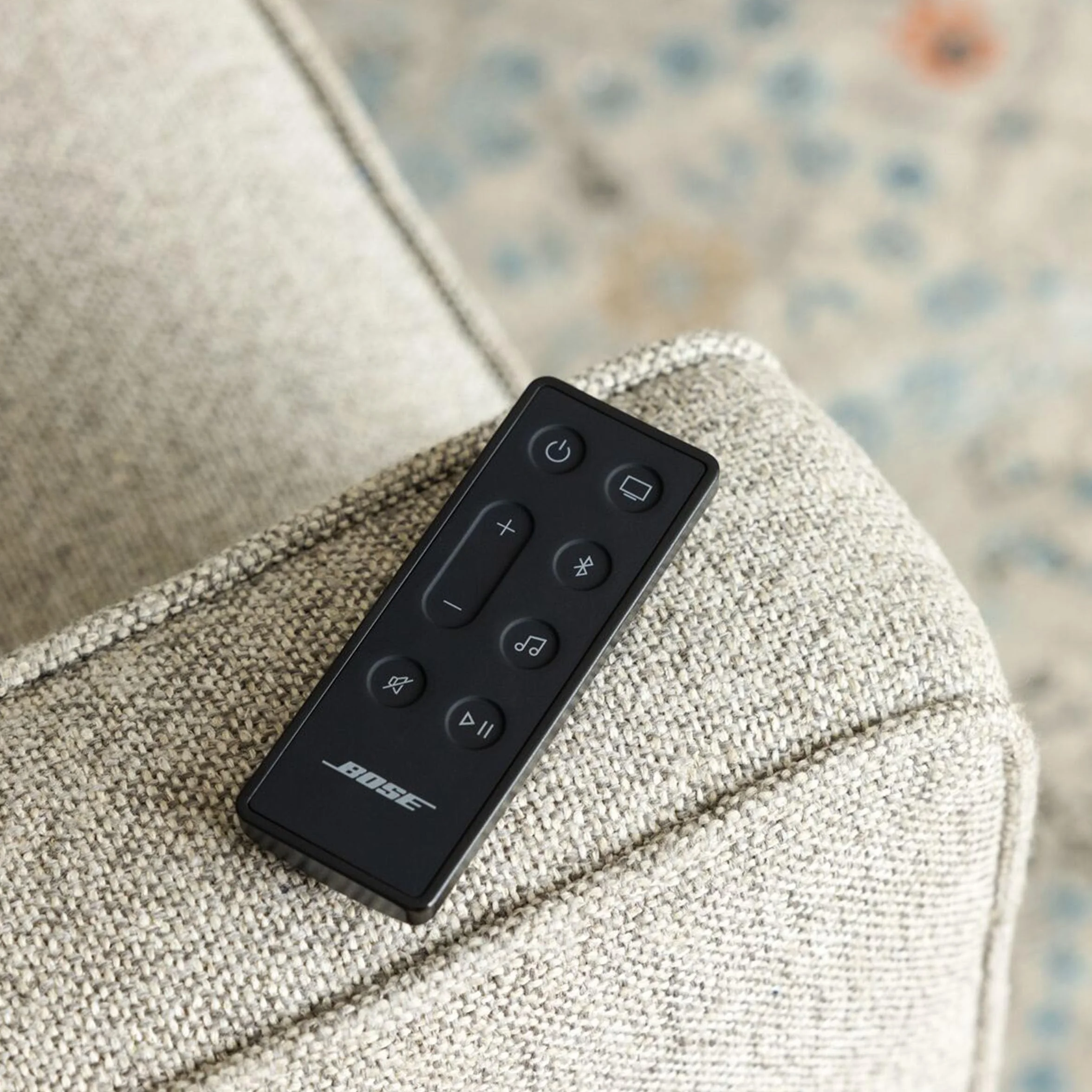 Bose Inteligentna listwa głośnikowa Dolby Atmos Bluetooth sterowana głosem z Amazon Alexa Works With Google Assistant Czarna