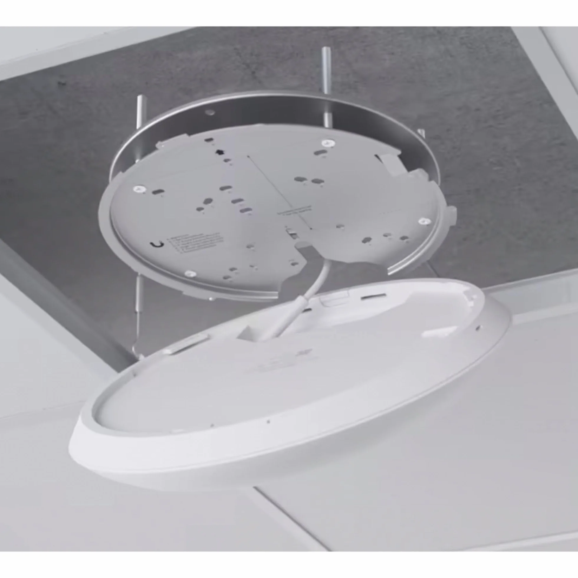 UbiQuiti U7-PRO-MAX