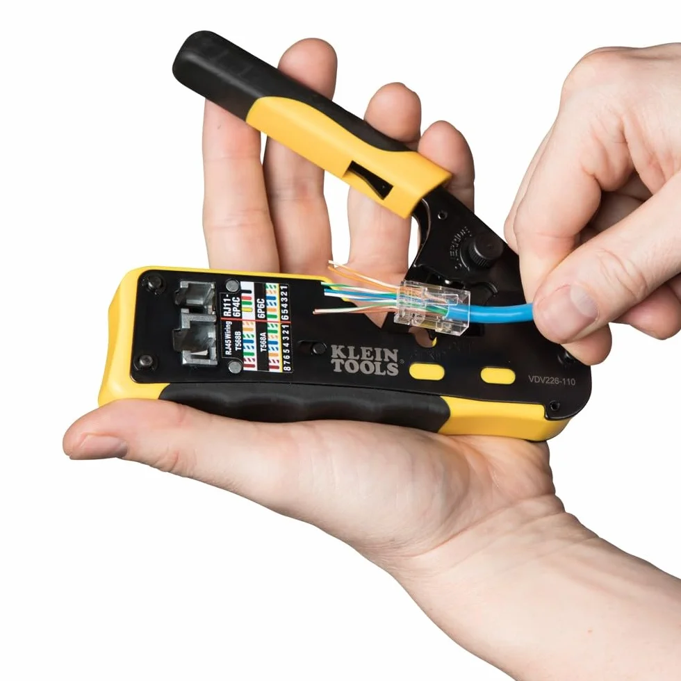 Klein Tools Pass-Thru modułowa zaciskarka do drutu, wszystkie w jednym, cięcia, paski, zaciski, szybkie i niezawodne VDV226-110, żółty/czarny, 1 sztuka