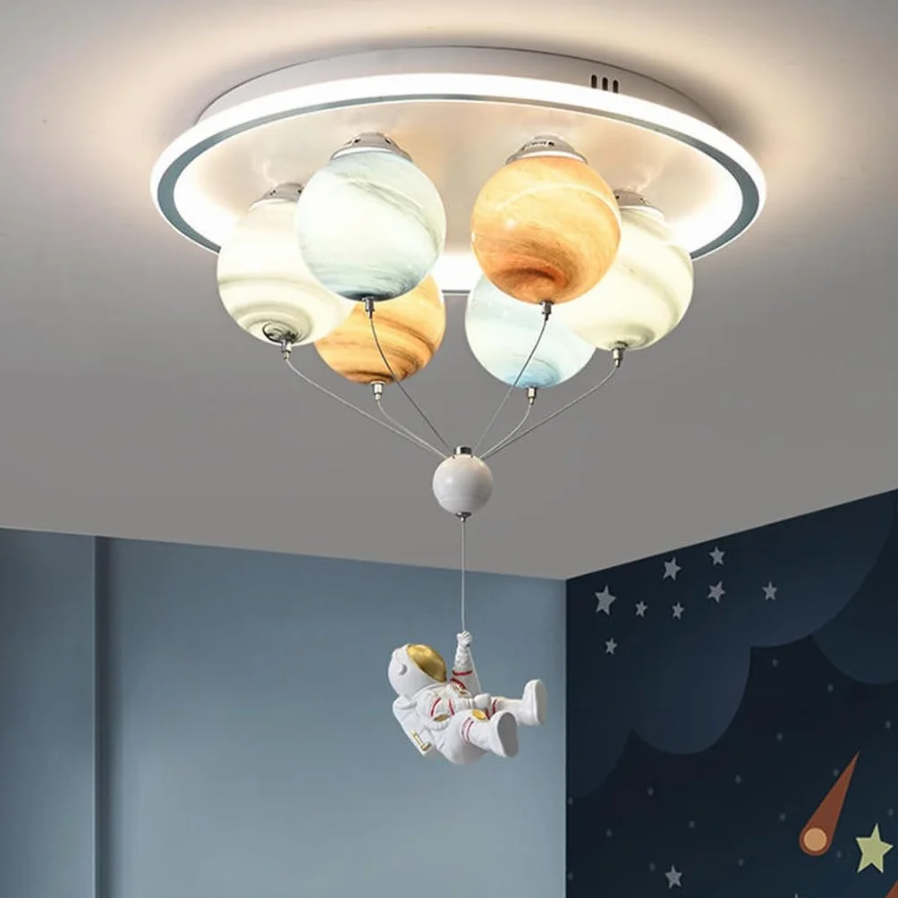 Lampa sufitowa LED kreskówka astronauta szklana planeta Żyrandol do sypialni pokoju dziecięcego trójkolorowa