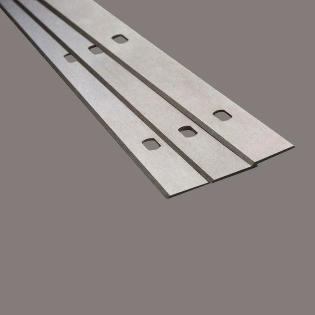 Nóż systemowy – zestaw 12 szt. | 130 × 18,6 × 1 mm | 3 otwory | rozstaw otworów 45 mm | niemiecka jakość