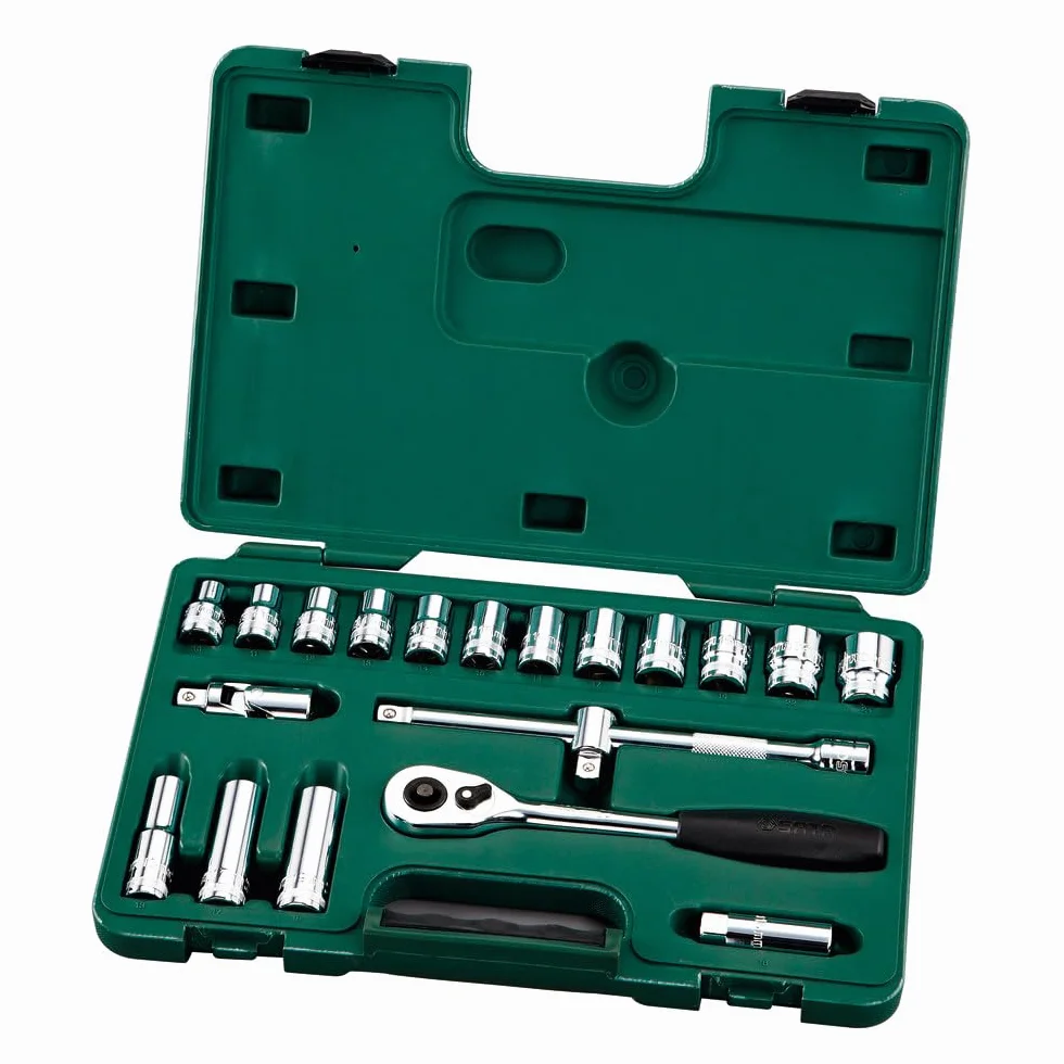 SATA ST09005SJ 20-częściowy zestaw nasadek metrycznych 1/5.1 cm z grzechotką szybkiego zwalniania i adapterem 3-drożnym, polerowany, w walizce do przechowywania, zielony