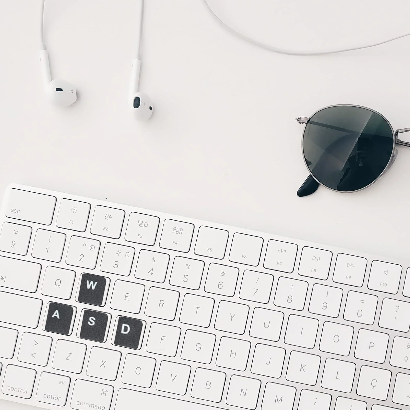 Naklejki na klawiaturę, 5 sztuk, arabskie, na klawiaturę standardową, laptopa, Apple 3 czarne, 2 białe