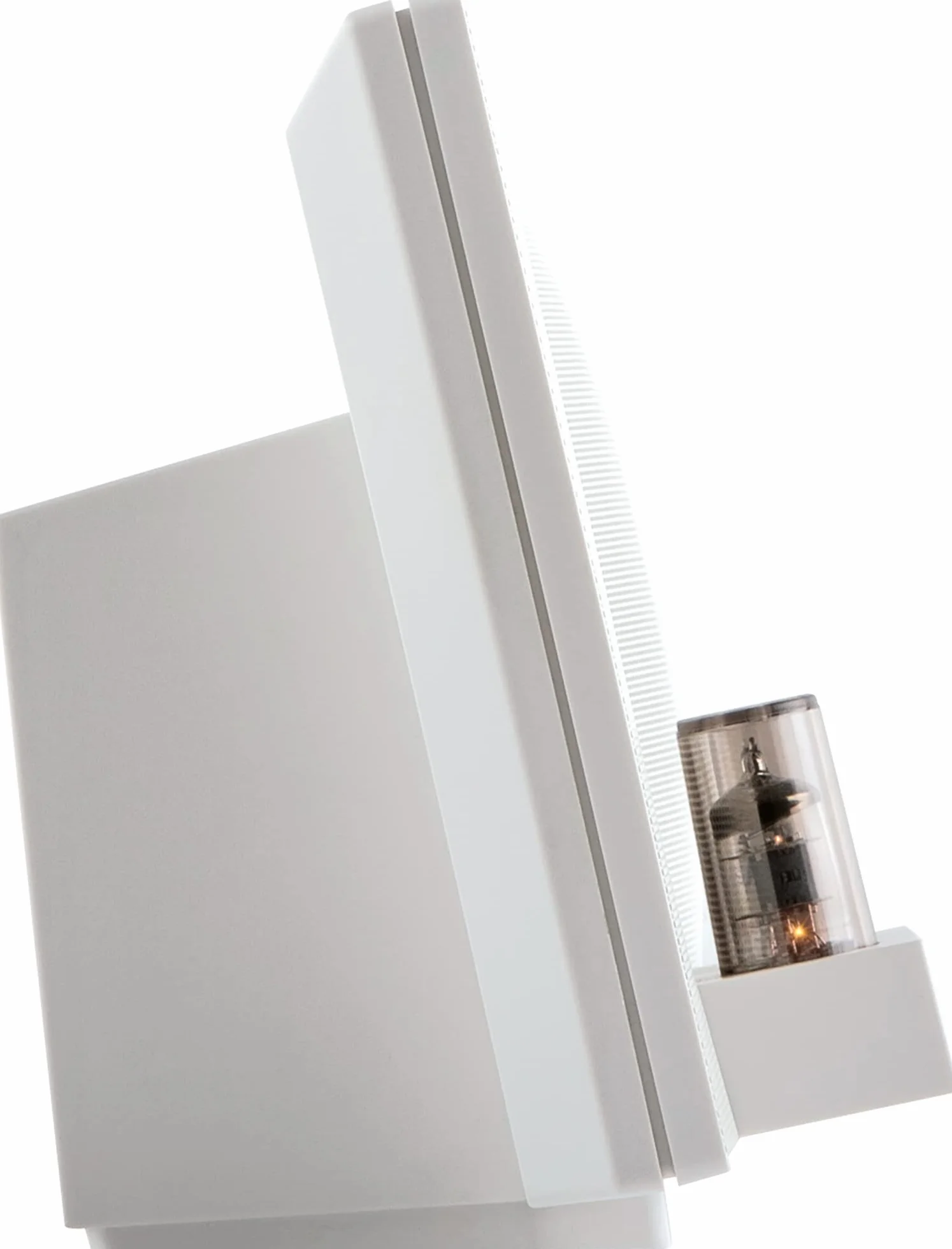 SCHWAIGER -658149- System głośników Hi-Fi | ze wzmacniaczem lampowym | 37 W | głośnik RMS | podświetlenie LED | wzmacniacz lampowy | Bluetooth | NFC | AUX | USB | Phono | biały