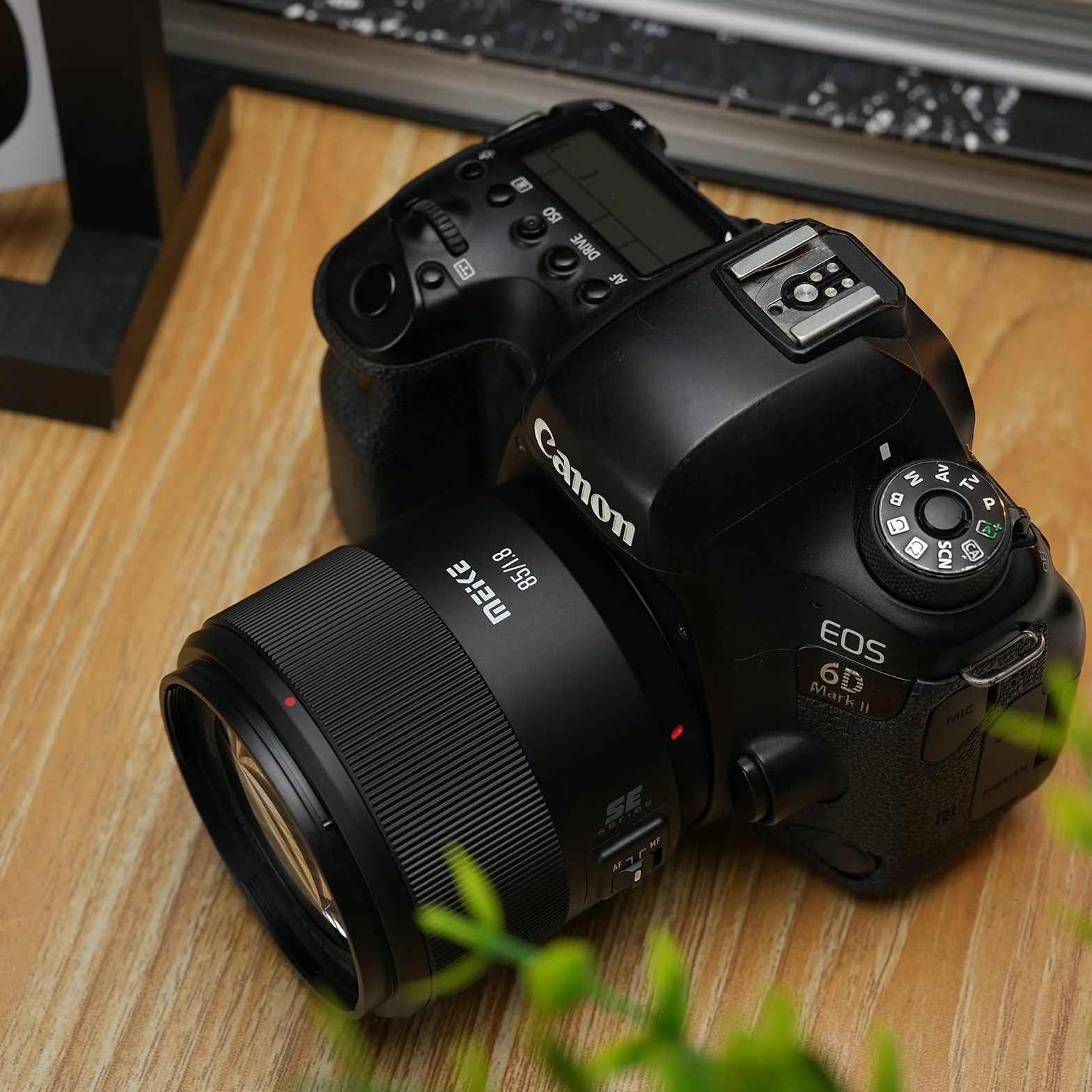 Meike 85 mm F1.8 SE Mark II STM AF pełna ramka średni teleobiektyw portret Canon EOS EF Mount 5D 6D