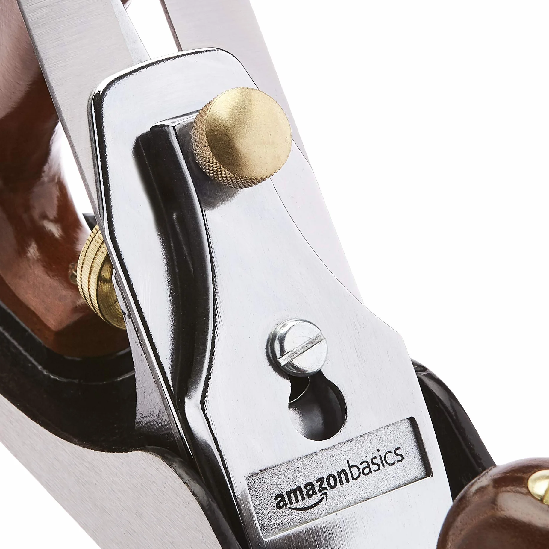 Amazon Basics – regulowany, uniwersalny strug ręczny nr 4 z ostrzem 50,8 mm i drewnianymi uchwytami do precyzyjnej obróbki drewna, brązowy.